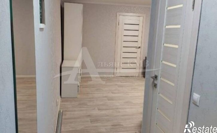 2-комн квартира ул 50 лет Октября, 31,  д. 31