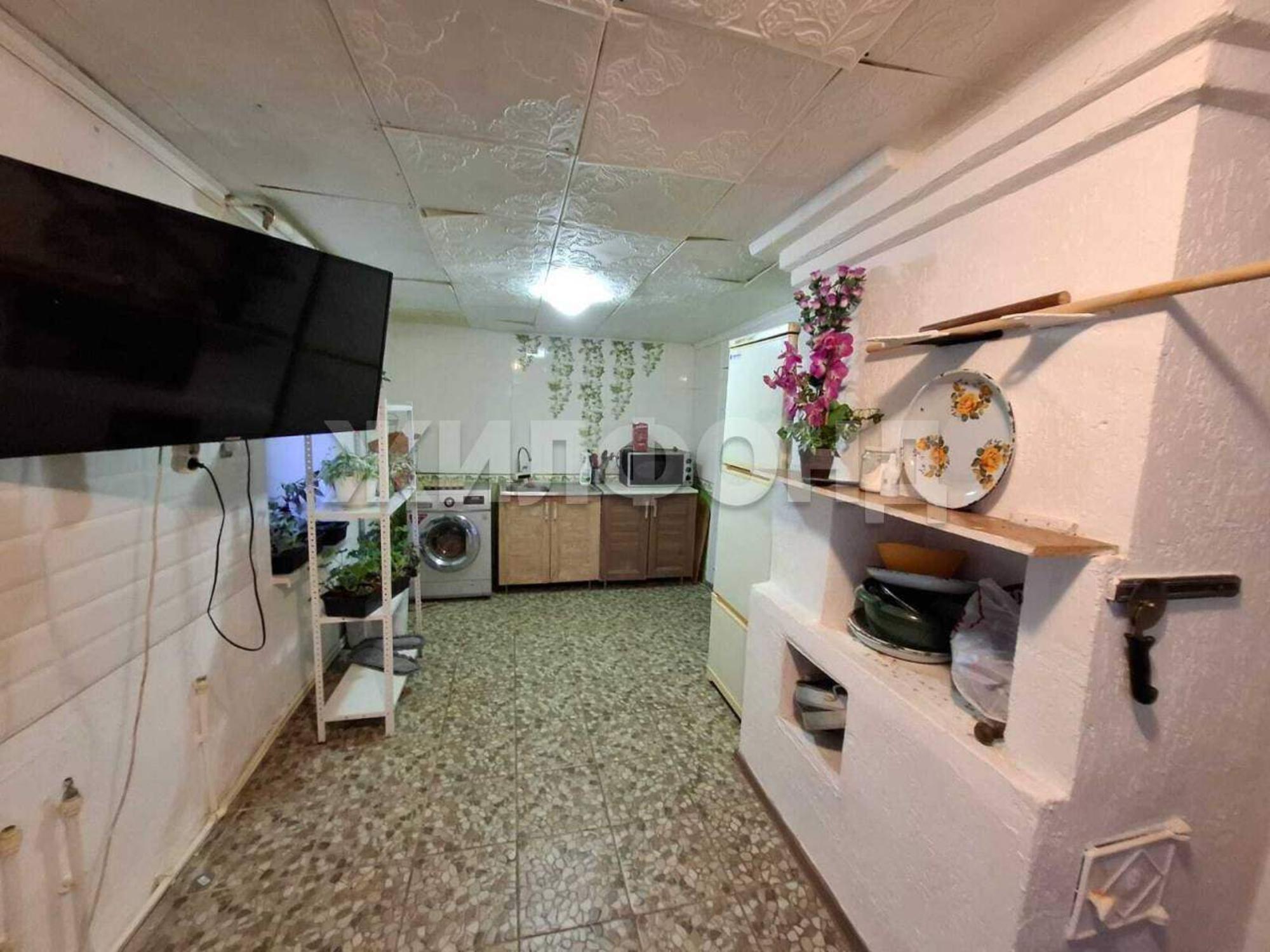 Купить дачу, дом, коттедж за 6 450 000 рублей на Ульянова улица