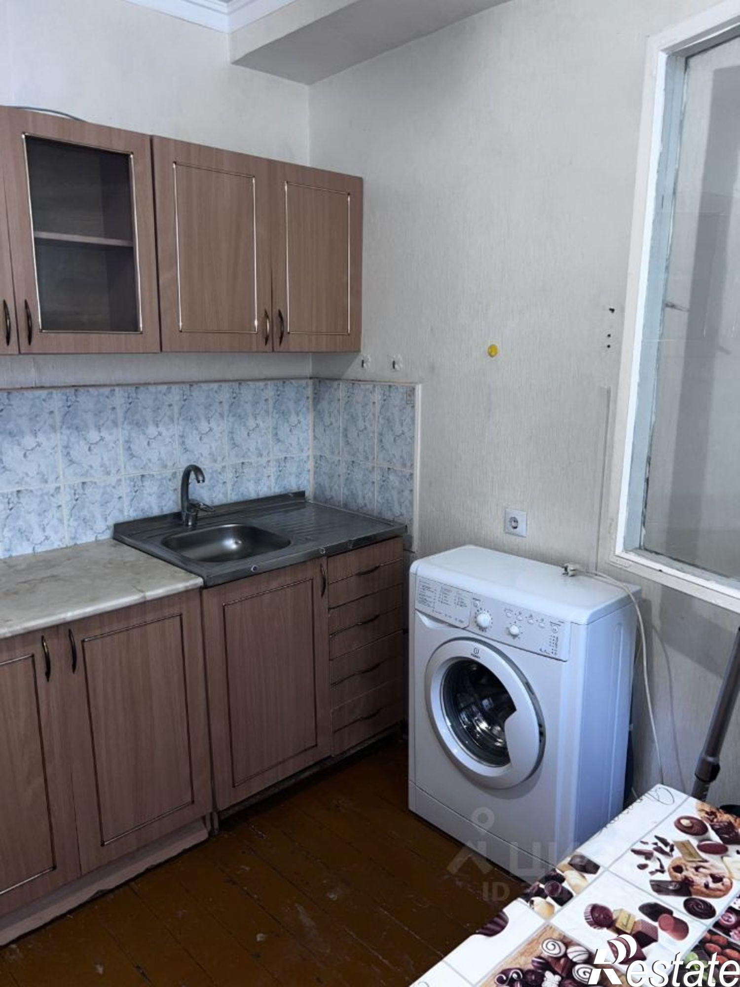 Купить квартиру за 1 400 000 рублей на Молодёжная улица, 15