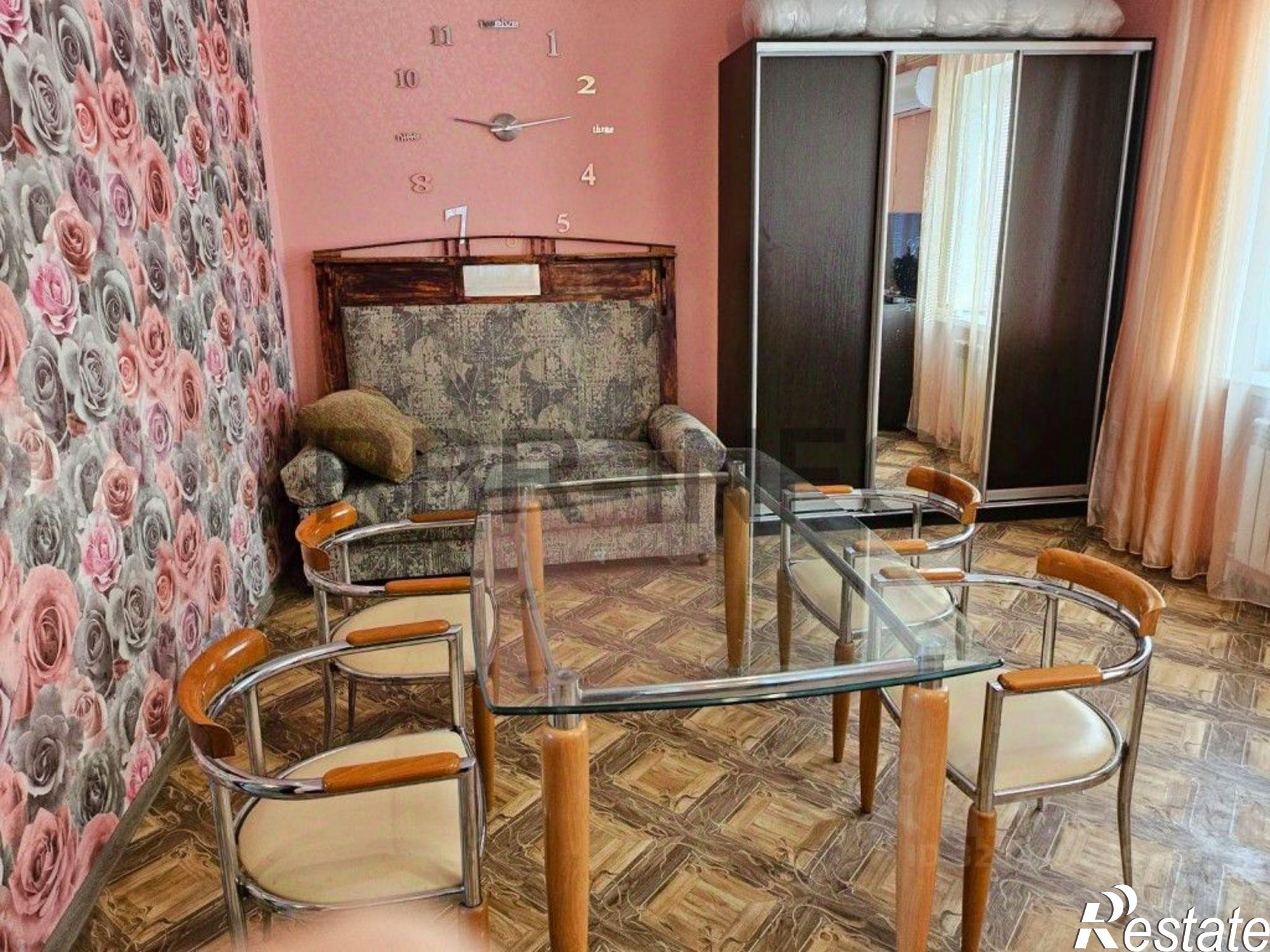 Сдать дачу, дом, коттедж за 30 000 рублей на село Татарка, СНТ Орловка