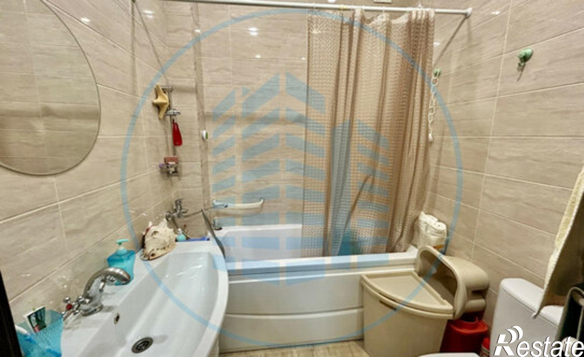 Купить квартиру за 5 700 000 рублей на улица Гагарина, 5 к1