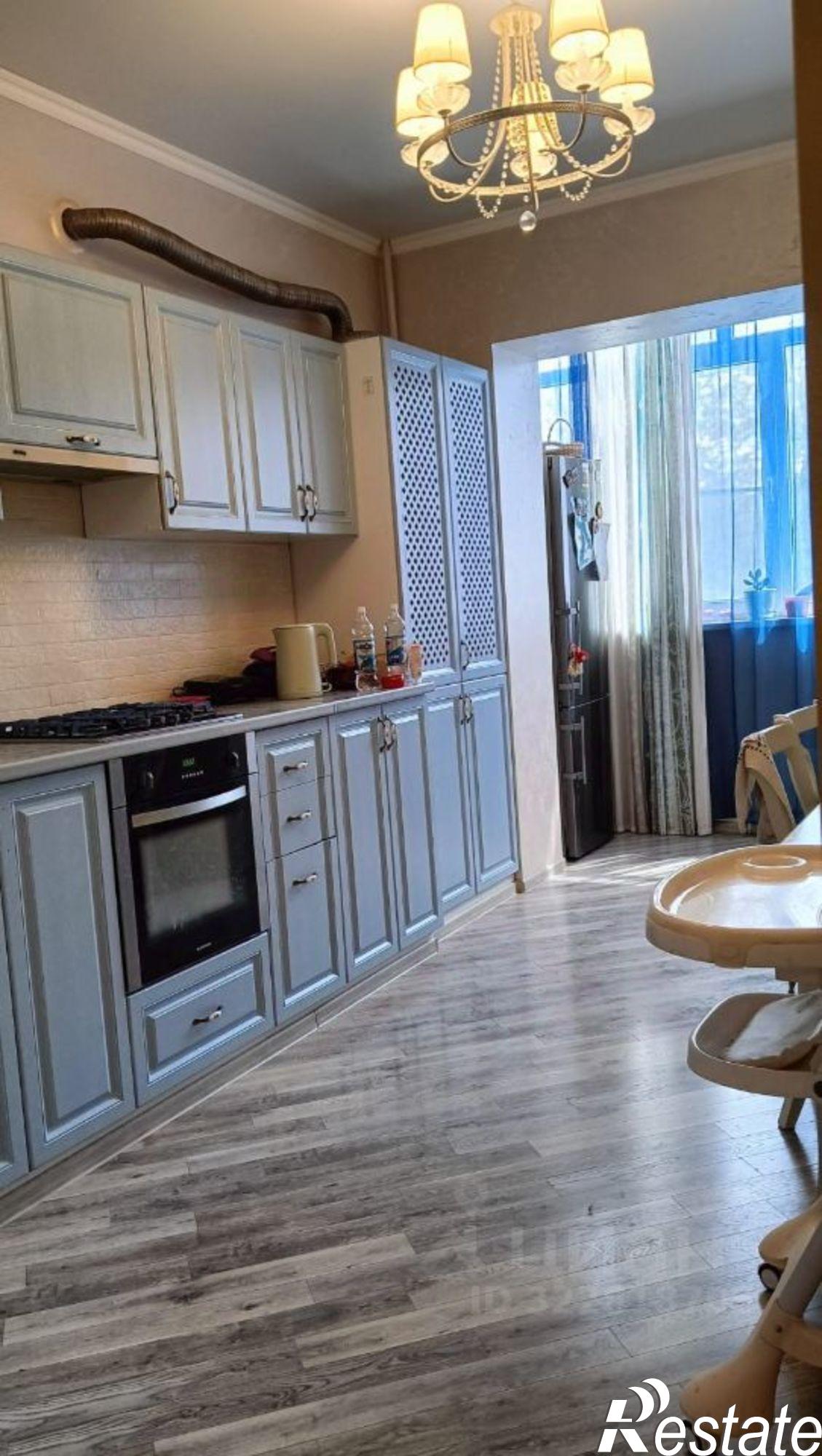 Купить квартиру за 10 300 000 рублей