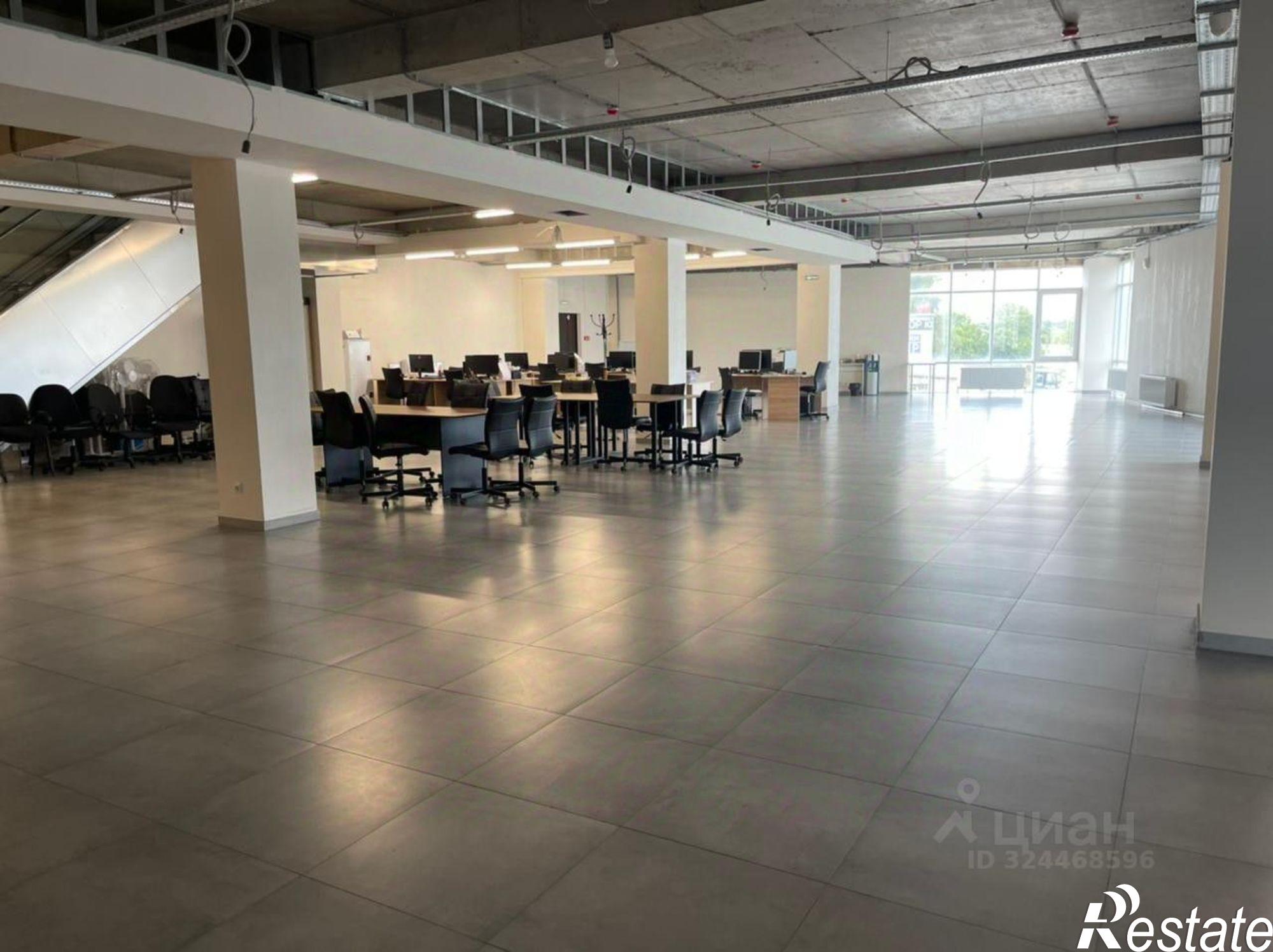 Сдать торговое помещение за 245 022 рублей на Ставрополь г., Южный обход ул., 26