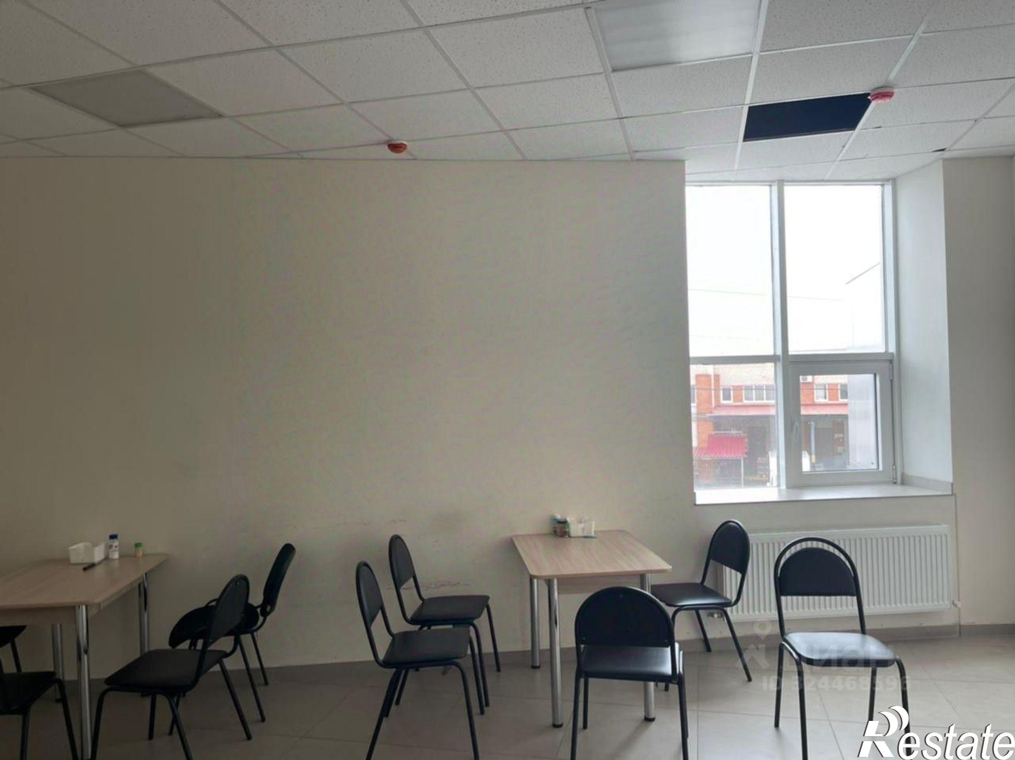 Сдать торговое помещение за 245 022 рублей на Ставрополь г., Южный обход ул., 26