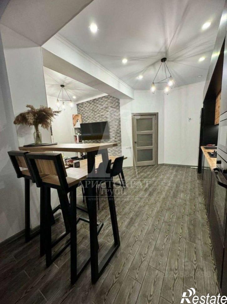 2-комн квартира улица Волкова,дом 33к5