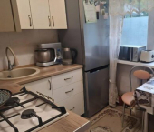 3-комн, 64кв м, этаж 1/5 ул 40 лет Октября, 26