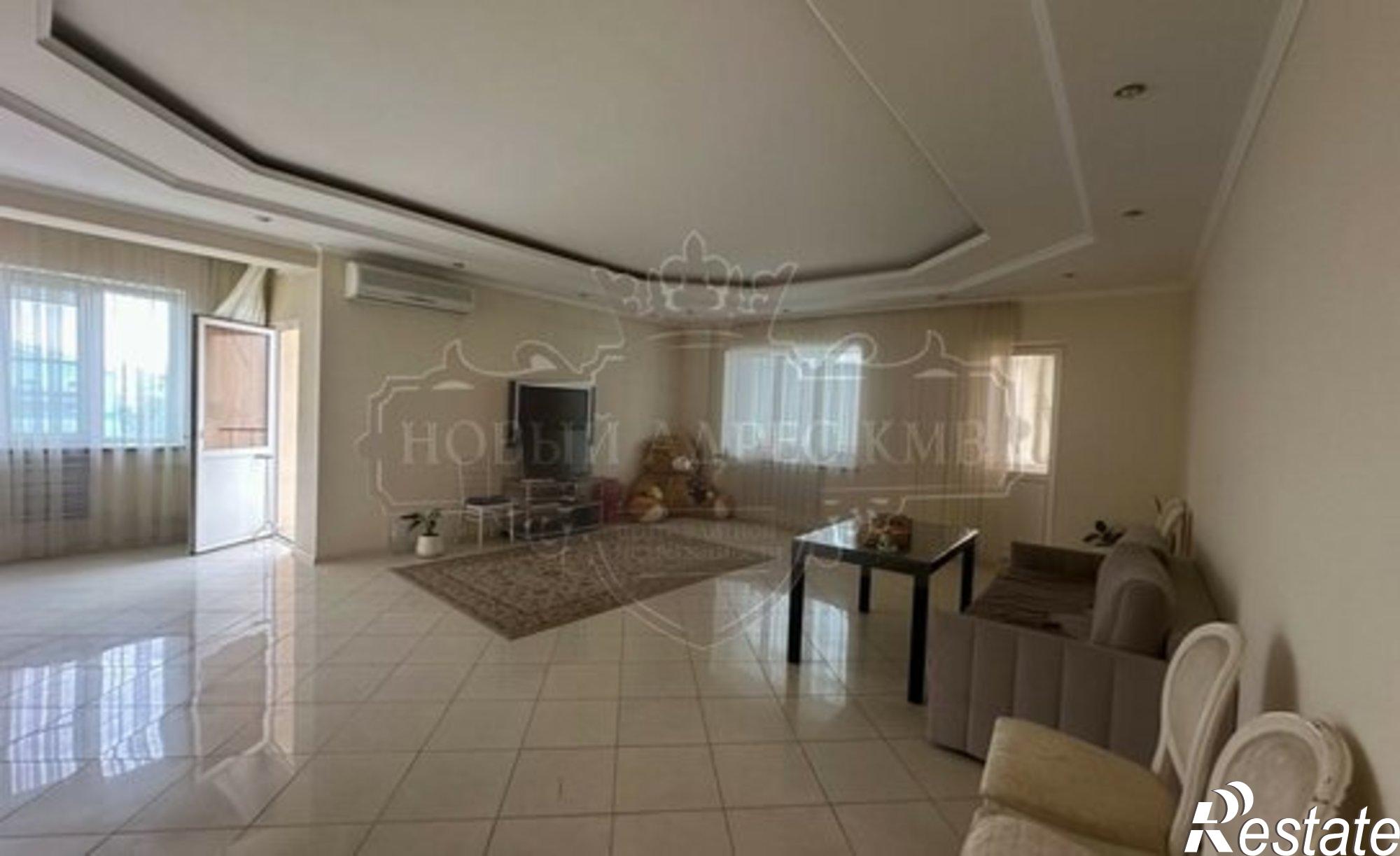 Купить квартиру за 28 000 000 рублей на ул Энгельса, 17