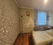 2-комн, 72кв м, этаж 3/3 ул Парковая, 9