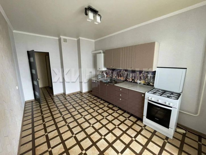 2-комн квартира Мира улица, д.1