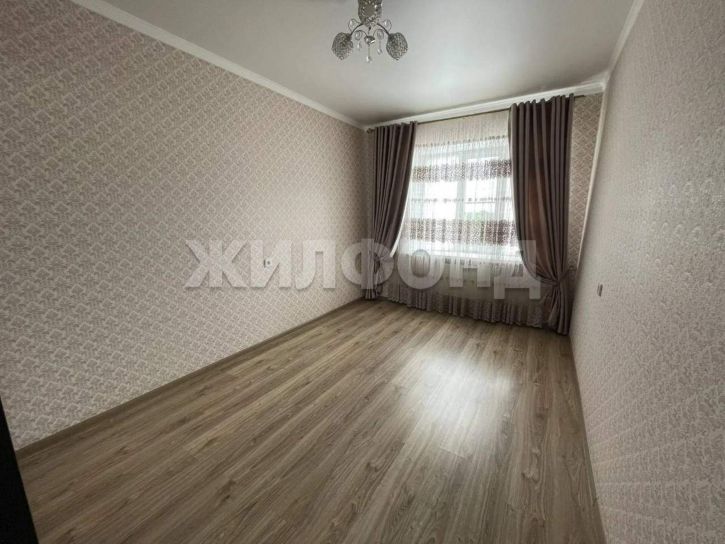 2-комн квартира Мира улица, д.1