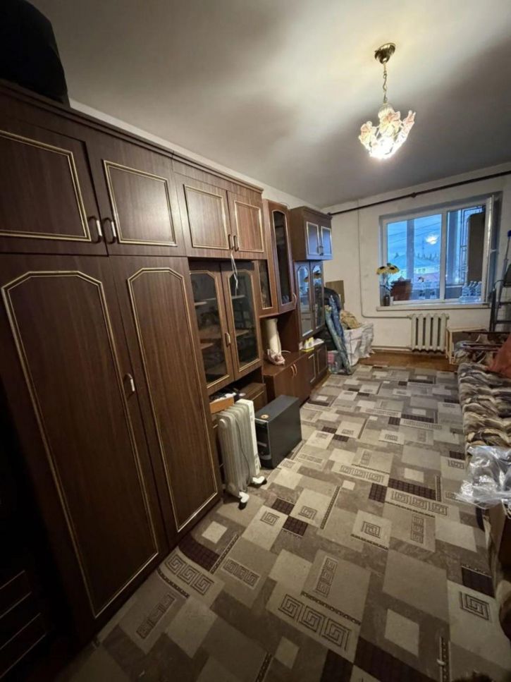 3-комн квартира Дружбы ул, 45
