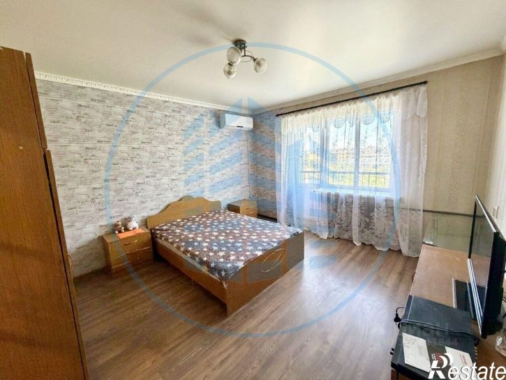 2-комн квартира улица Павлова, 8,  д. 8