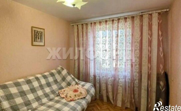3-комн квартира Георгиевск, улица Тронина, 2