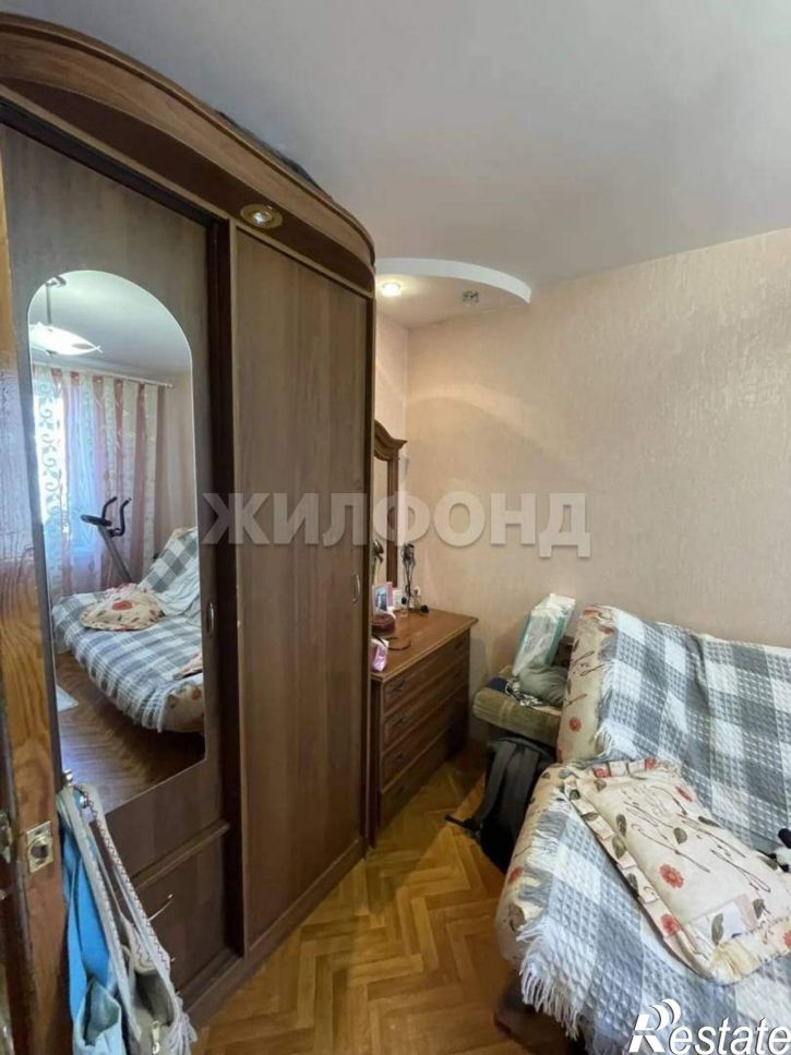 3-комн квартира Тронина улица, д.2