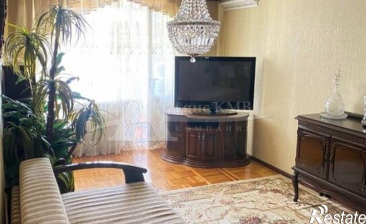 3-комн квартира Минеральные Воды, улица Красного Октября, 57