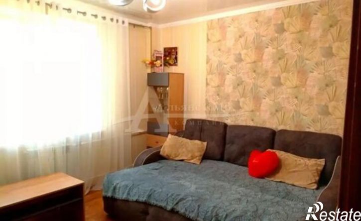 2-комн квартира Георгиевск, улица Тронина, 7/1к2
