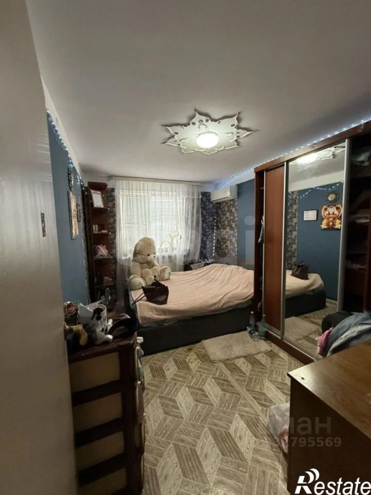 4-комн квартира ул Набережная, 80,  д. 80