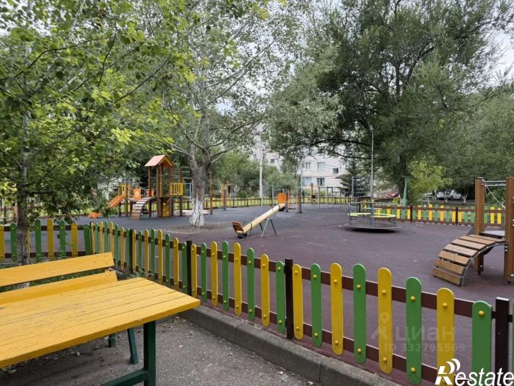 4-комн квартира ул Набережная, 80,  д. 80