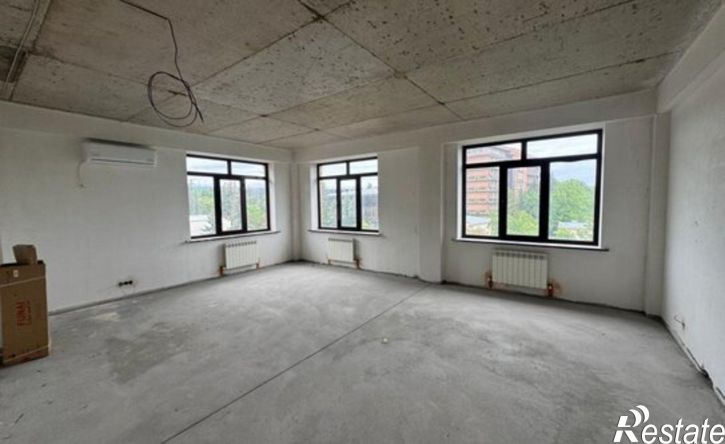 4-комн квартира Кисловодск, проспект Дзержинского, 28А