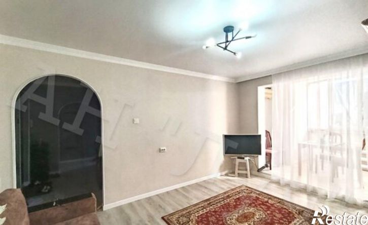 2-комн квартира Будённовск, 8-й микрорайон, 22