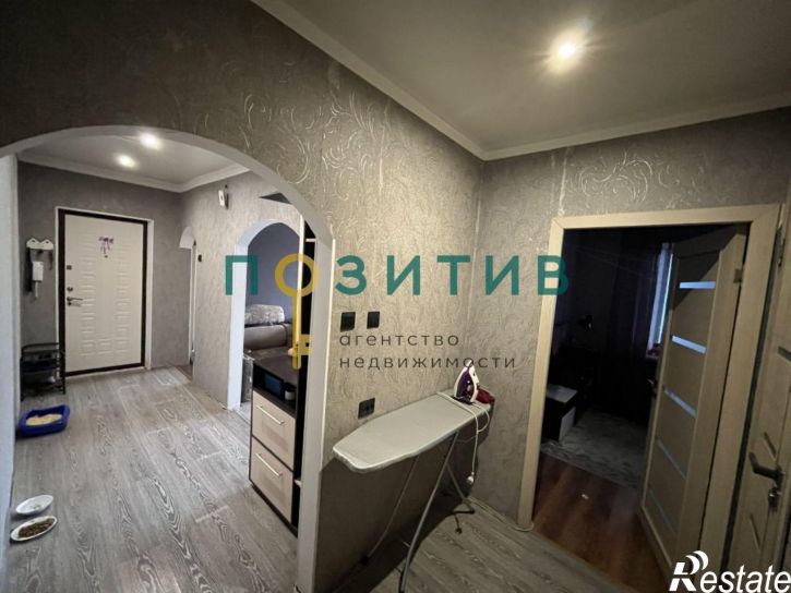 3-комн квартира Новоселов ул, 4