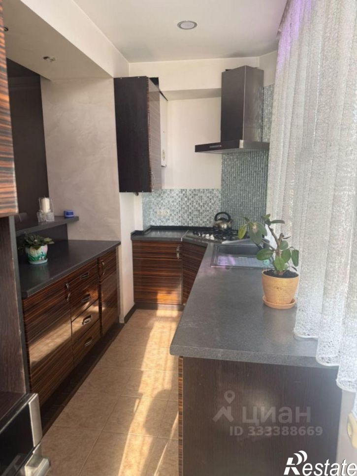 2-комн квартира Ставрополь, площадь Орджоникидзе, 2Б