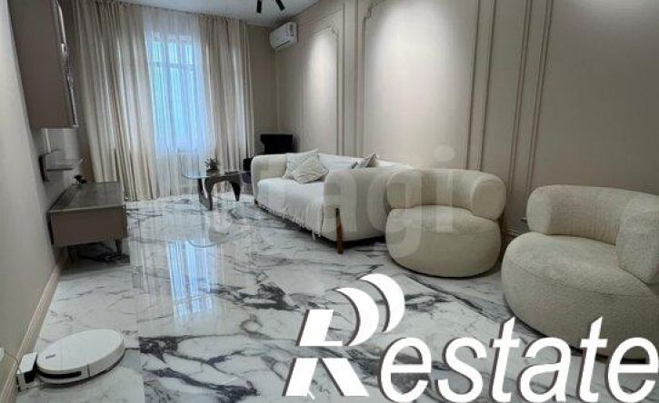 4-комн квартира улица Косякина, 49,  д. 49