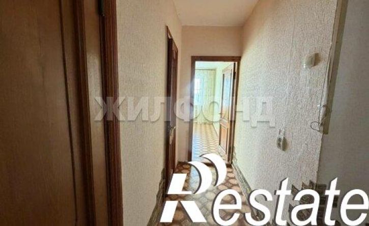 2-комн квартира улица Тронина, 2,  д. 2