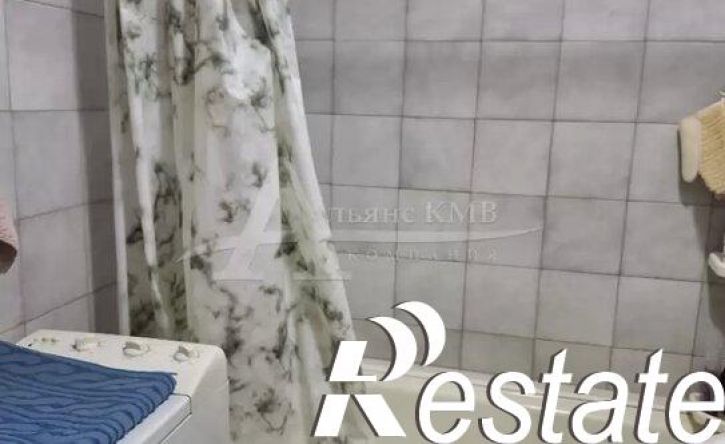 2-комн квартира улица Филатова, 54/1,  д. 54/1