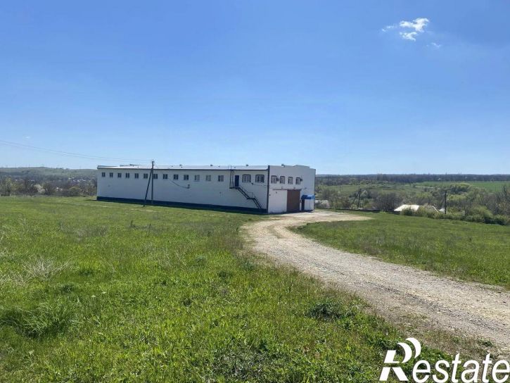 Отдельное здание улица Калинина, 372,  д. 372