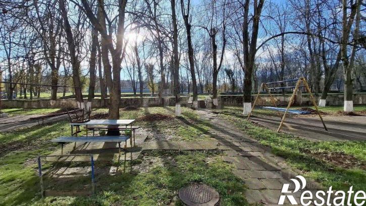 2-комн квартира Набережная улица, 10,  д. 10