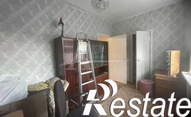 2-комн квартира улица Калинина, 130,  д. 130