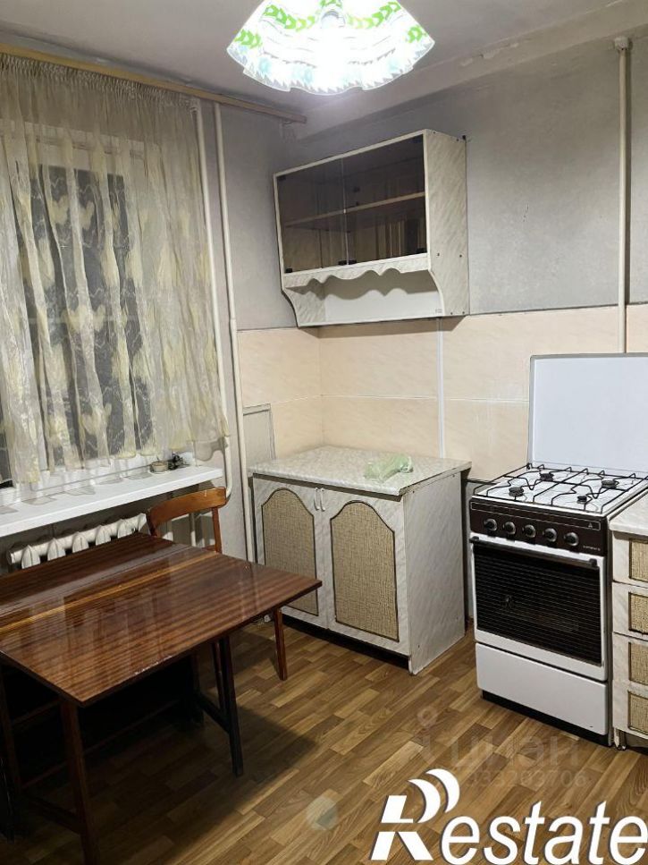 2-комн квартира улица Энгельса, 62,  д. 62