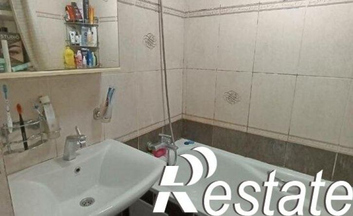 3-комн квартира улица Матвиенко, 12 к1,  д. 12 к1