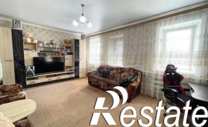 3-комн квартира улица Журавко, 10,  д. 10