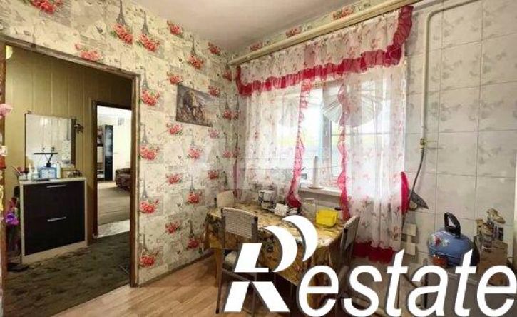 3-комн квартира улица Журавко, 10,  д. 10