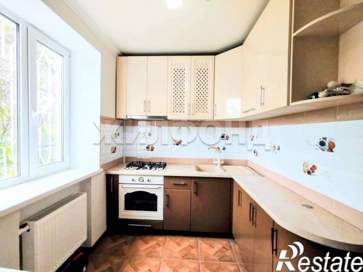 2-комн квартира Осенняя улица, д.21
