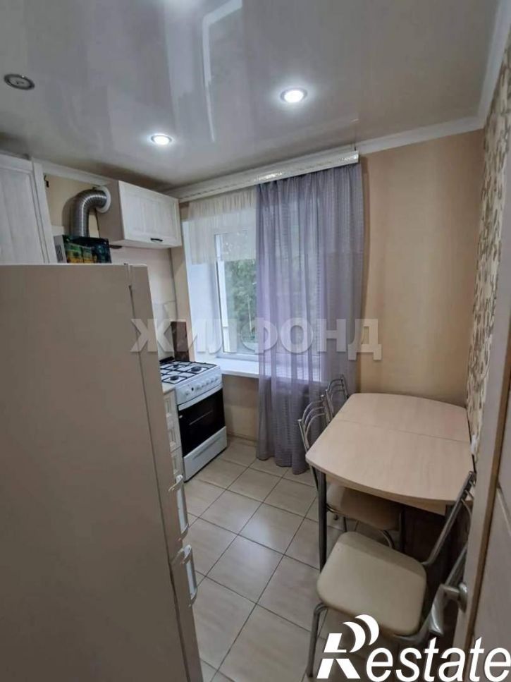 2-комн квартира Калинина улица, д.142
