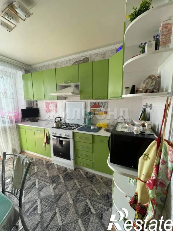2-комн квартира Дзержинского улица, д.23