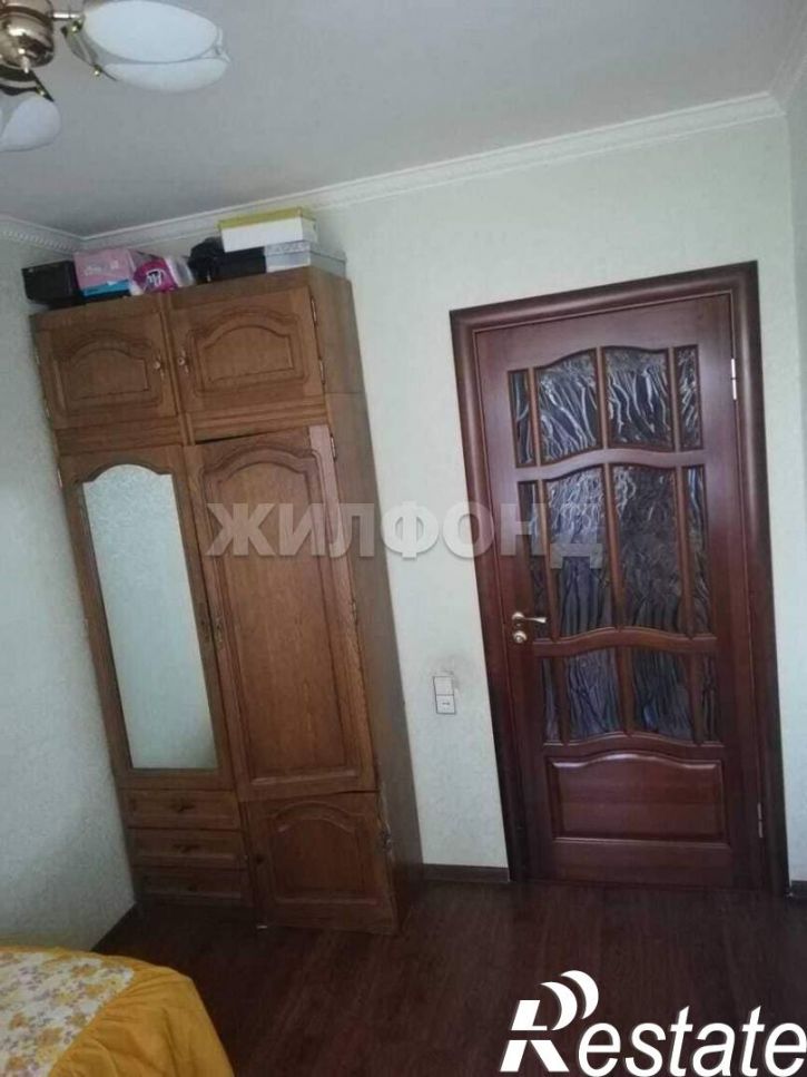 3-комн квартира Строителей улица, д.7