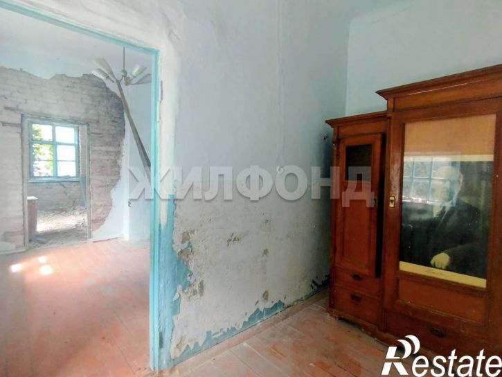 4-комн квартира Воровского улица, д.8б