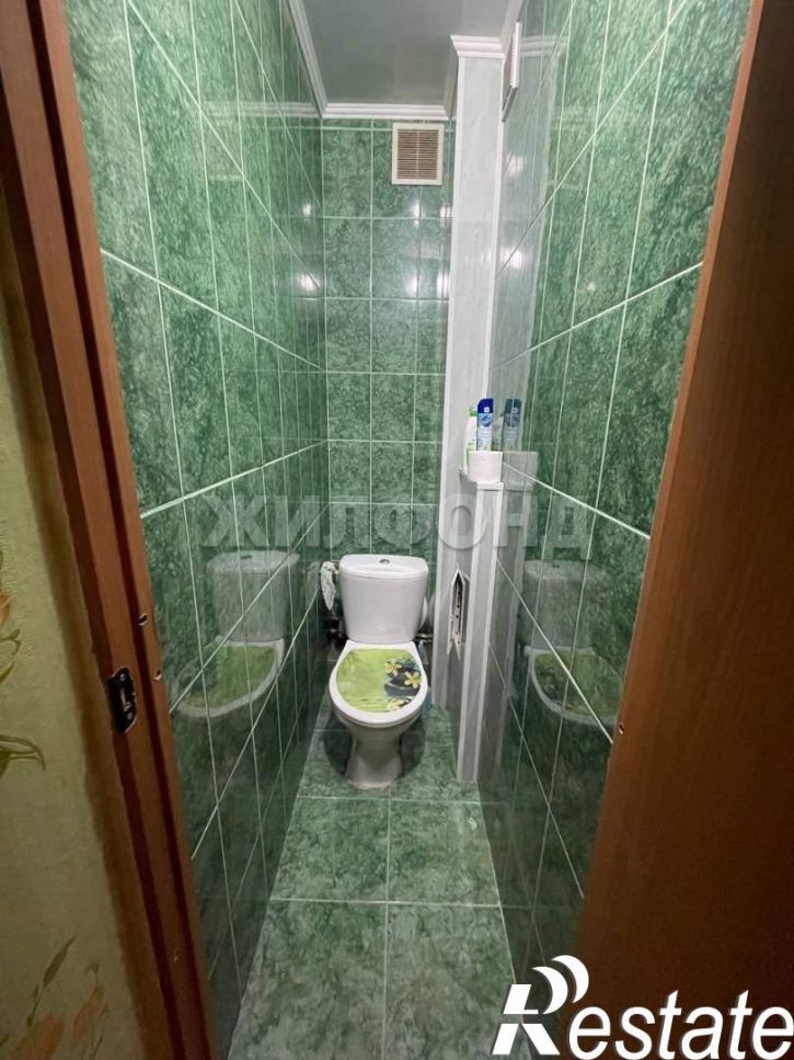 4-комн квартира Гастелло улица, д.68/1