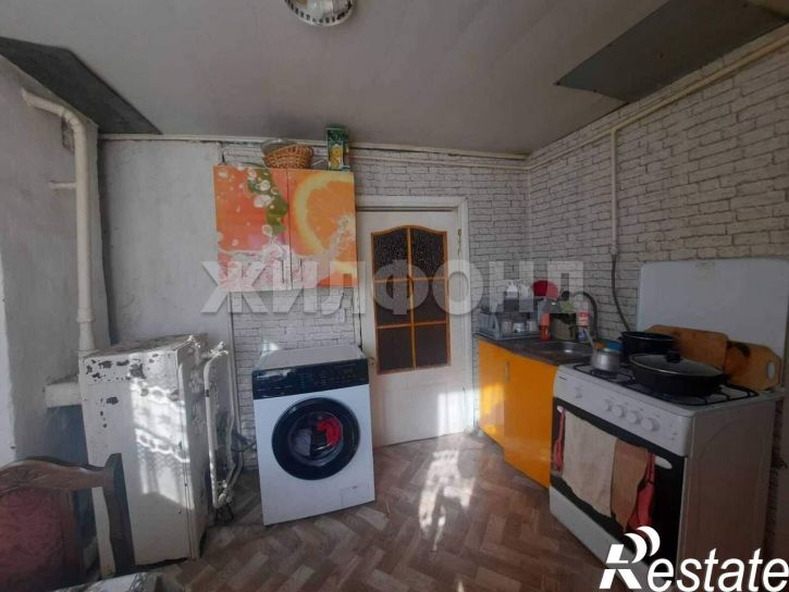 Коттедж/дом Ленинградская улица, д.173