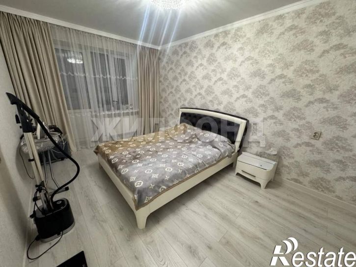 2-комн квартира Мира улица, д.1