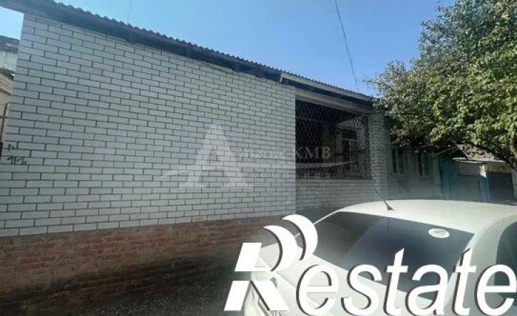 2-комн квартира улица Орджоникидзе, 36,  д. 36