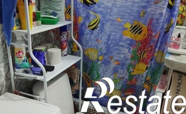 2-комн квартира улица Момотова, 17,  д. 17