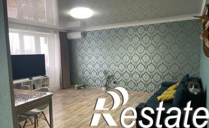 4-комн квартира улица Ротенко, 23,  д. 23