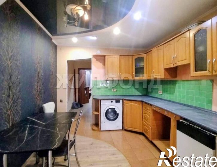 4-комн квартира Филатова улица, д.60