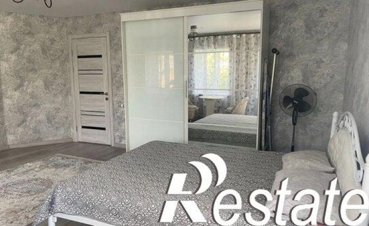 2-комн квартира улица Пушкина, 98,  д. 98