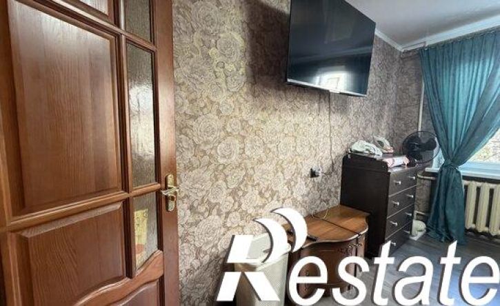 2-комн квартира улица Космонавтов, 30,  д. 30
